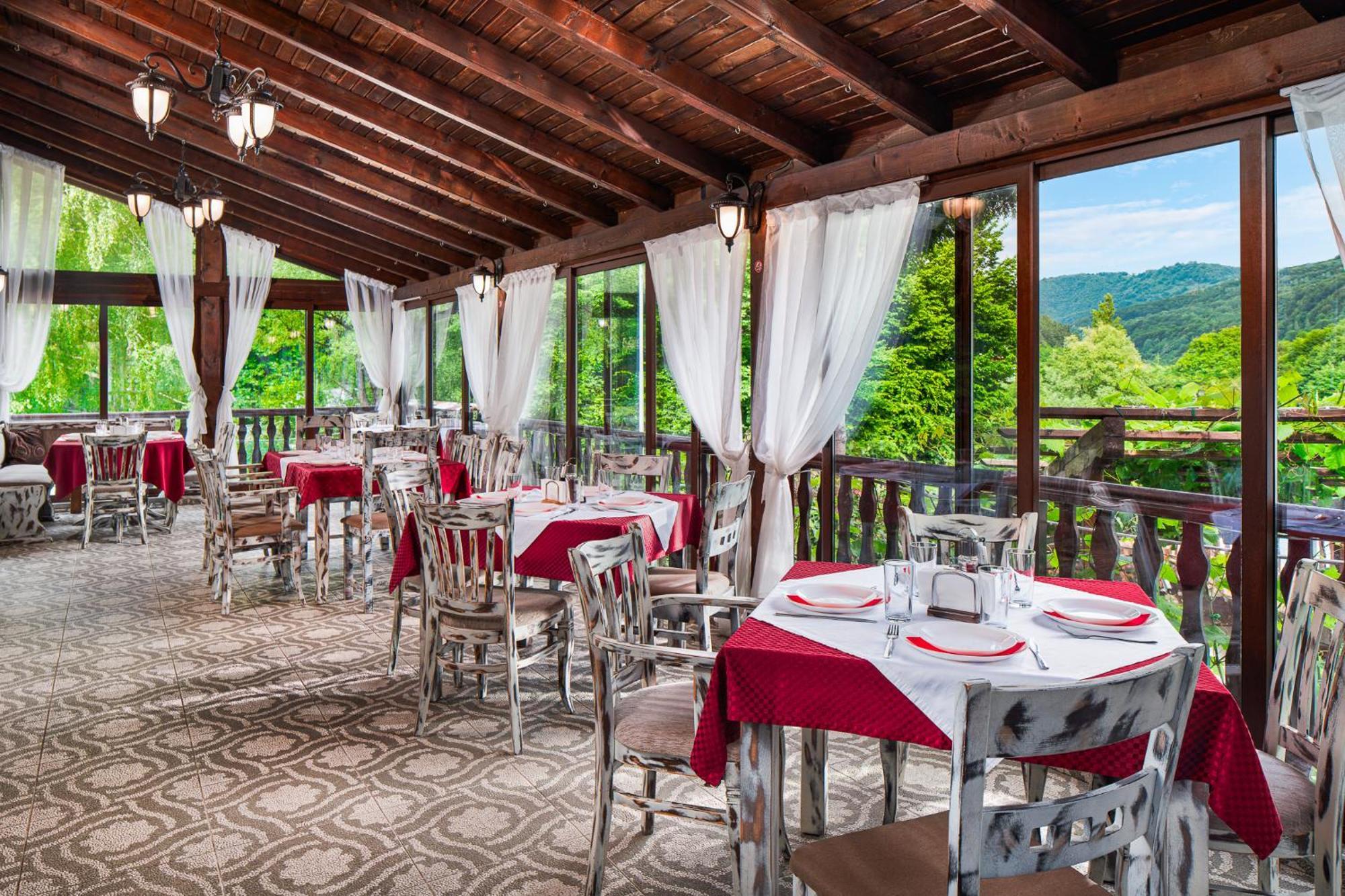 Hotel Alfaresort Thermal Chiflika מראה חיצוני תמונה